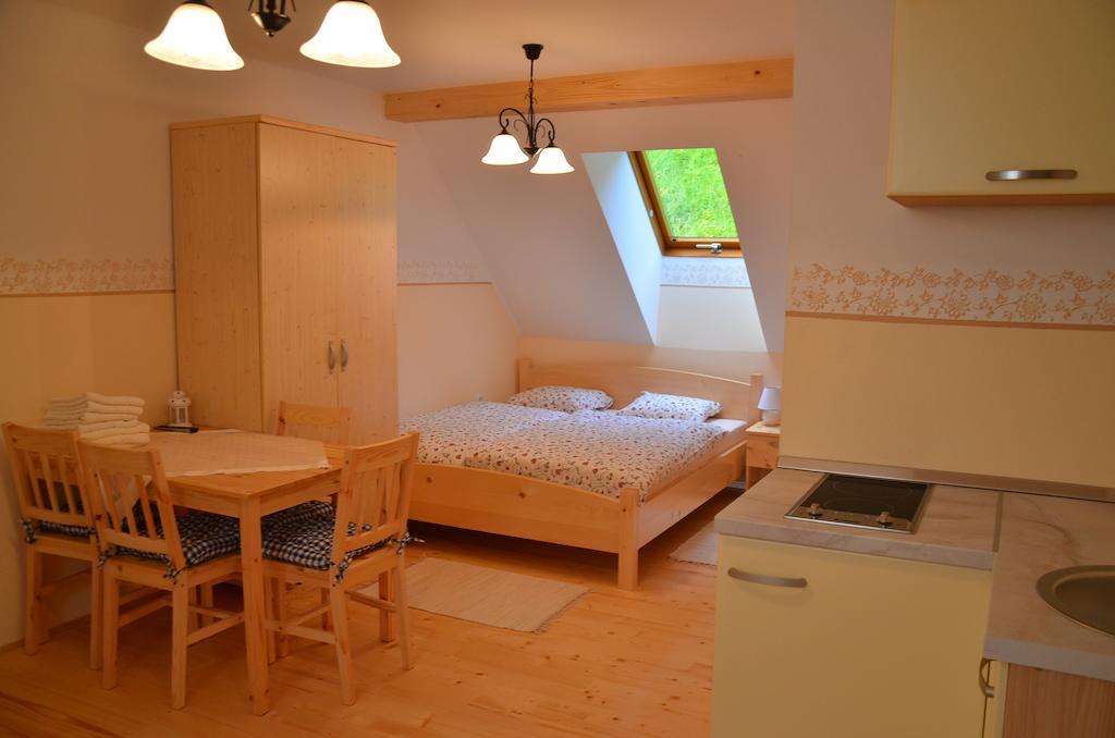 Farmhouse Stiftar Solcava Room photo