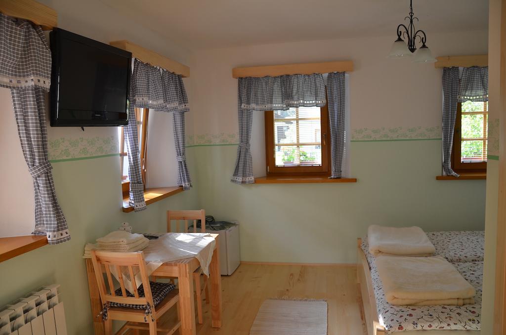 Farmhouse Stiftar Solcava Room photo
